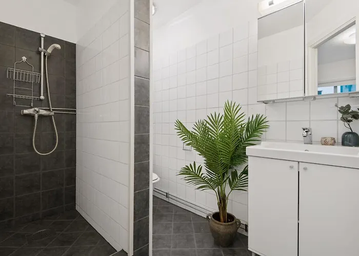 Nordic Host - Center 2 Bed / 2 Bath - Skippergata - 3 Minutes From Station